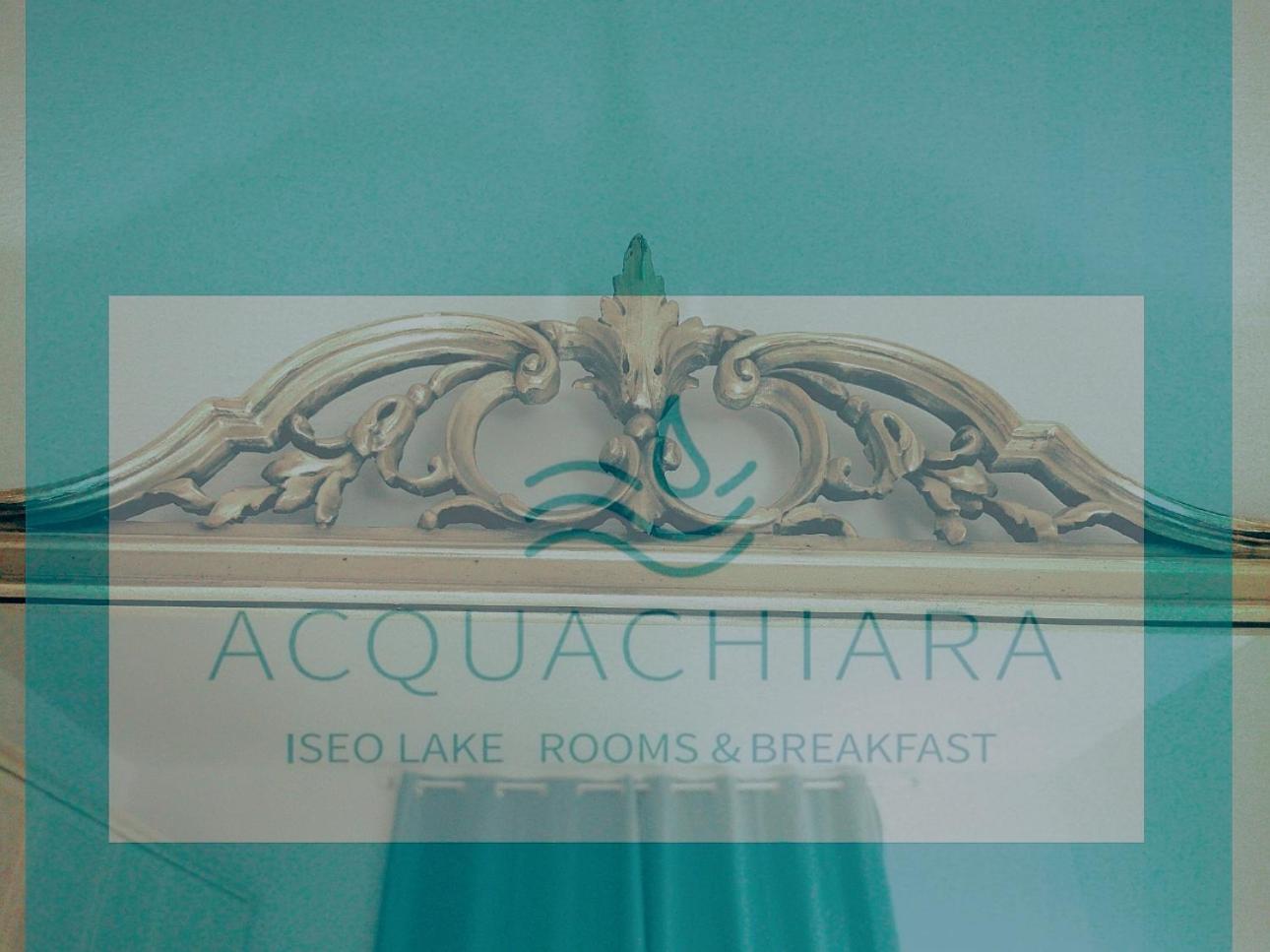 Acquachiara Iseo Deluxe Bed & Breakfast Iseo Center With Garden And Parking Inside Foresteria الغرفة الصورة